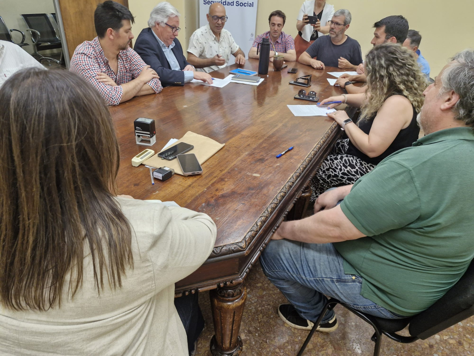 Acuerdo tripartito en la DINATRA deja sin efecto los despidos en Claldy Acuerdo tripartito en la DINATRA deja sin efecto los despidos en Claldy