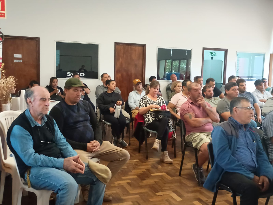 Jornada de capacitación en Bella Unión
