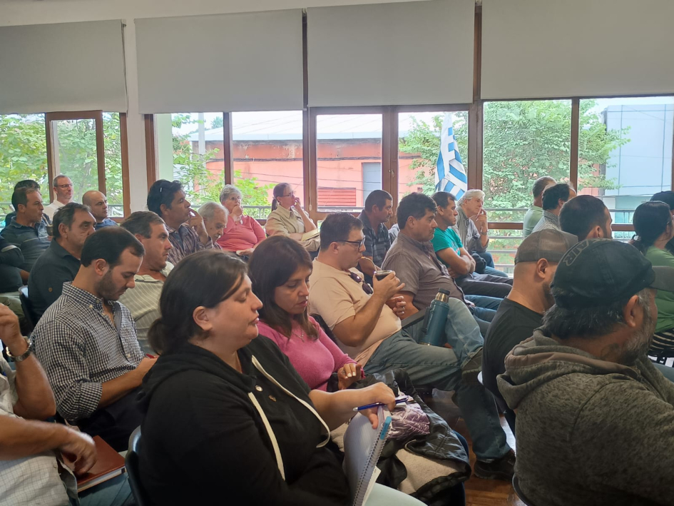 Jornada de capacitación en Bella Unión