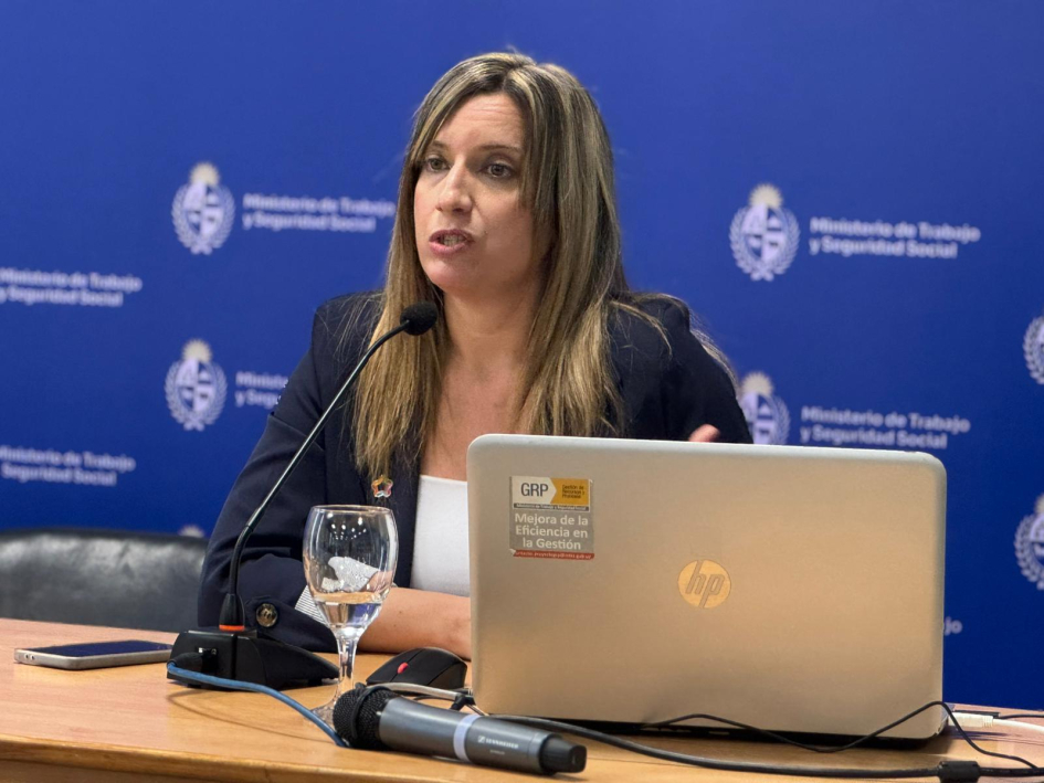 MTSS impulsa la profesionalización de los cuidados con apoyo de la experiencia chilena Directora adjunta de la Secretaría Nacional de Cuidados y Discapacidad, Valentina Perrotta