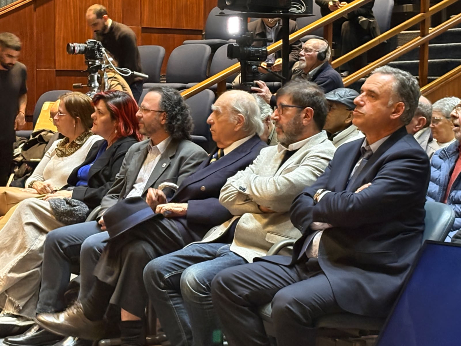 Castillo acompañó el inicio de la conmemoración por los 60 años de la unidad de la CNT Presidente Orsi y autoridades nacionales en conmemoración por los 60 años de la unidad de la CNT