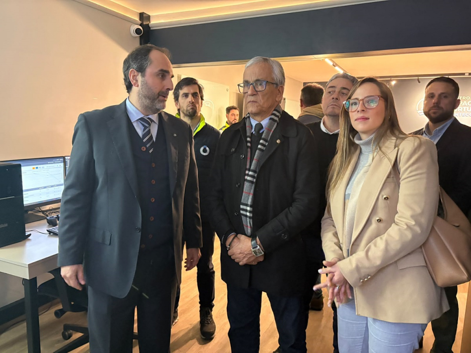 Castillo destacó la capacitación y la innovación tecnológica en la actividad portuaria Castillo y Chiquiar en la presentación del Centro de Capacitación Portuaria MONTECON