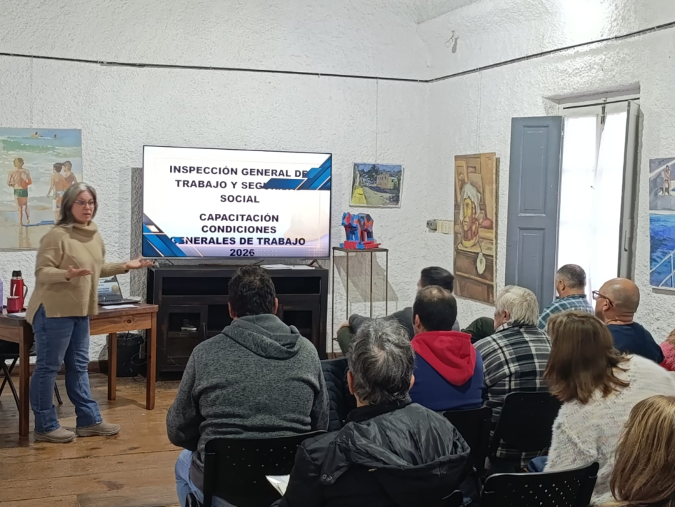 MTSS lleva el Compromiso Nacional a Carmelo y Nueva Palmira Capacitación de la IGTSS en Carmelo, Colonia