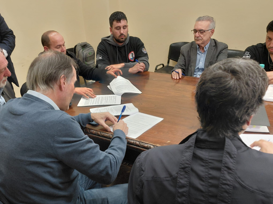 TCP y SUPRA firmaron convenio colectivo con vigencia de cinco años TCP y SUPRA firmaron convenio colectivo con vigencia de cinco años