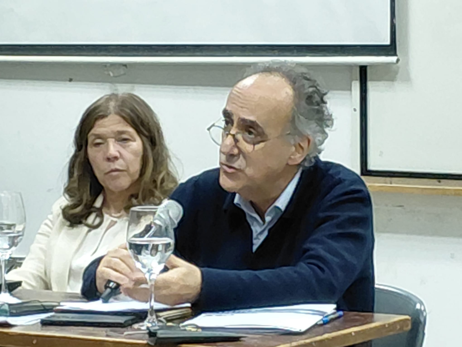 Conversatorio sobre la reducción del tiempo de trabajo en la sede de Salto del CENUR Arizeta y Barretto