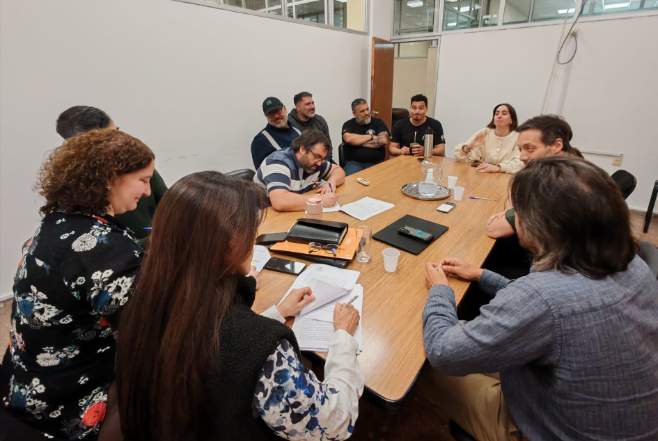 FNC y sindicato acordaron condiciones para la reestructura de la empresa FNC y sindicato firmaron en DINATRA acuerdo por reestructura de la empresa