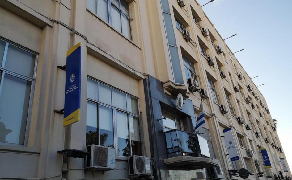 Fachada de la sede del MTSS Fachada del MTSS