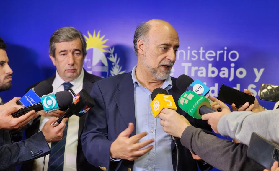 Mieres en declaraciones sobre reforma de la Seguridad Social Mieres en rueda de prensa