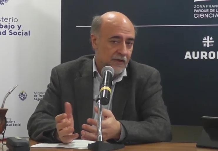 Ministro en Webinar Reactivación del Empleo Ministro en Webinar Reactivación del Empleo