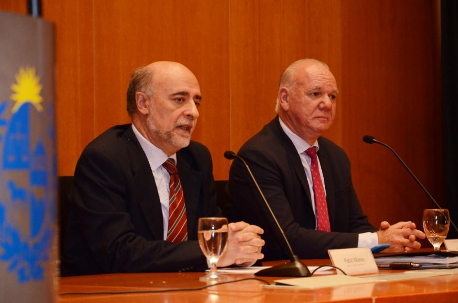 Mieres y Verri en evento de PAGE Ministro Mieres y subsecretario del MIEM, Verri, en evento de 5 años de Page