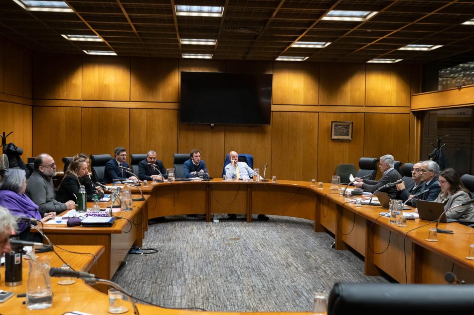 Autoridades asistieron a la Comisión de Legislación del Trabajo Autoridades en la Comisión de Legislación del Trabajo