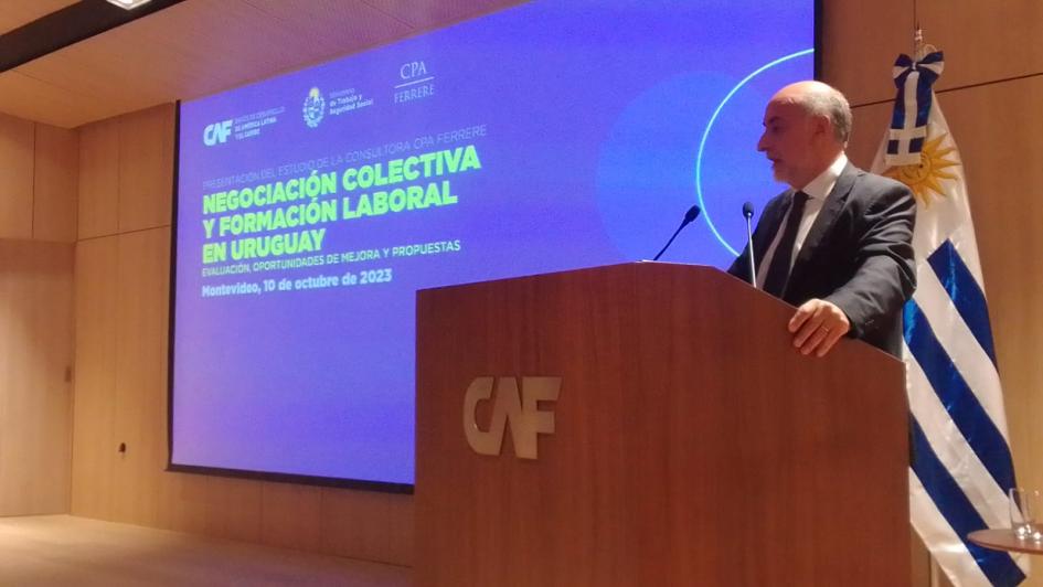 Presentación de estudio "Negociación Colectiva y la formación laboral en Uruguay" Presentación de estudio "Negociación Colectiva y la formación laboral en Uruguay"