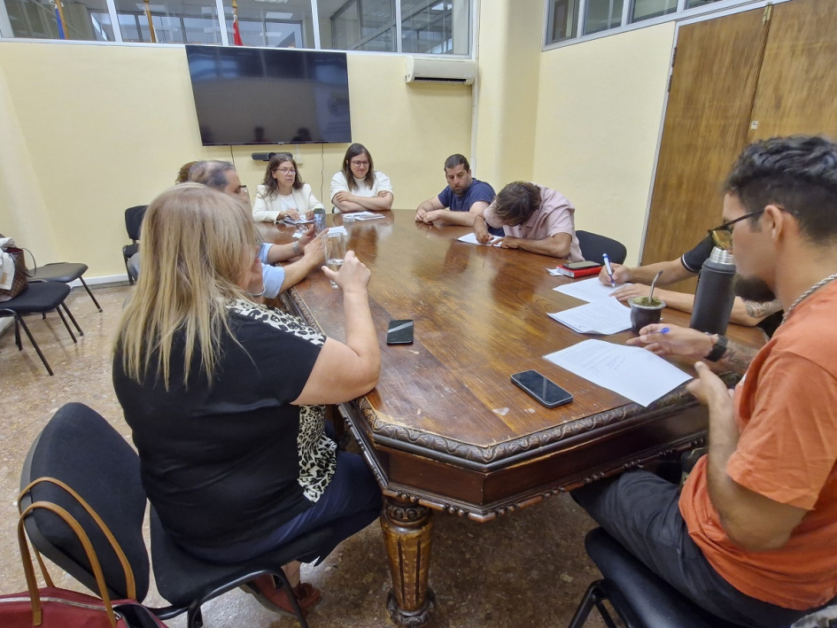 Acuerdo entre la Intendencia de San José y los guardavidas del departamento