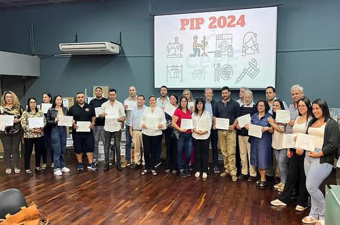Entrega de equipamiento PIP