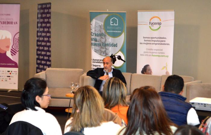Mieres en Foro de Mujeres Emprendedoras Mieres en Foro de Mujeres Emprendedoras
