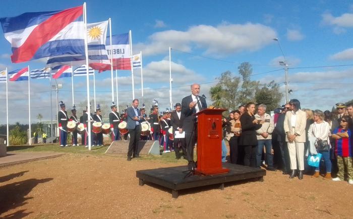 Acto Aniversario Batalla de Las Piedras Acto Aniversario Batalla de Las Piedras