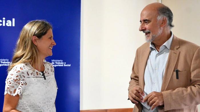 Reunión MTSS OEI Ministro Mieres y Macarena Llauradó (OEI)