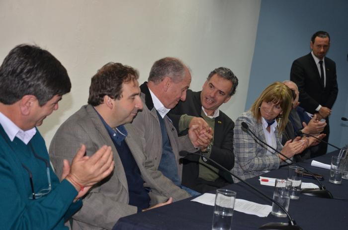Ministro Murro en presentación del proyecto del Parque Industrial Olmos Ministro Murro en presentación del proyecto del Parque Industrial Olmos