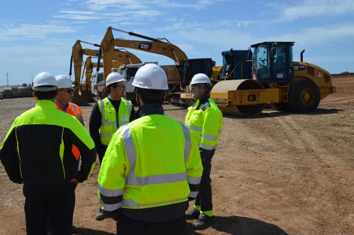 Ministro realizando recorrida por obras en Pueblo Centenario y Paso de los Toros Ministro realizando recorrida por obras en Pueblo Centenario y Paso de los Toros