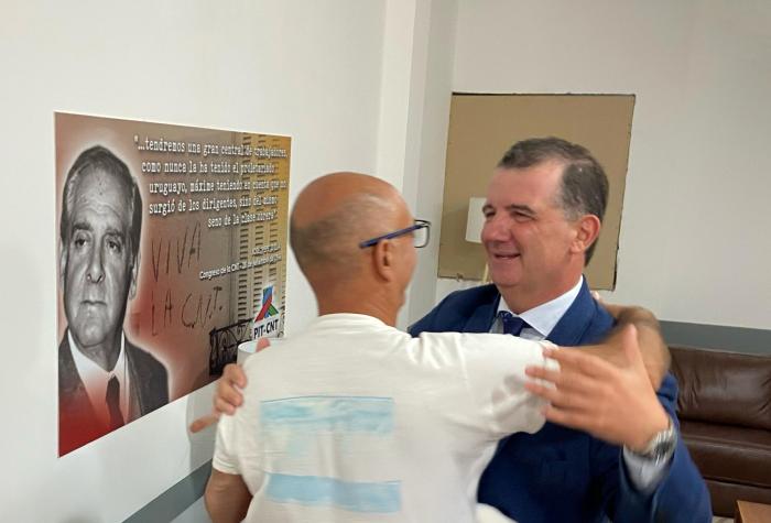 Teijeiro con el presidente del PIT-CNT, Marcelo Abdala