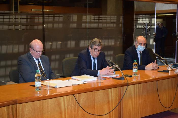 Proyecto de ley de personería jurídica Autoridades en la Comisión de Legislación Laboral y Seguridad Social