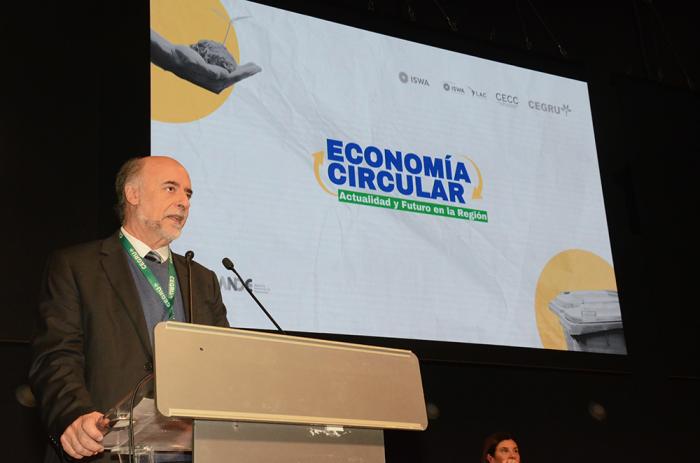 Encuentro Internacional de Economía Circular Mieres durante su exposición