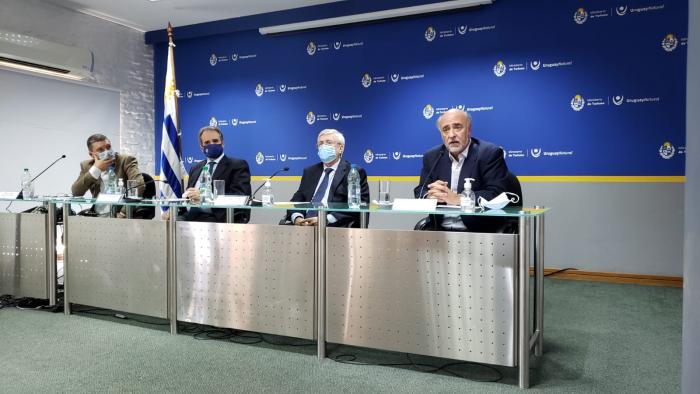 Firma de convenio MINTUR e INEFOP