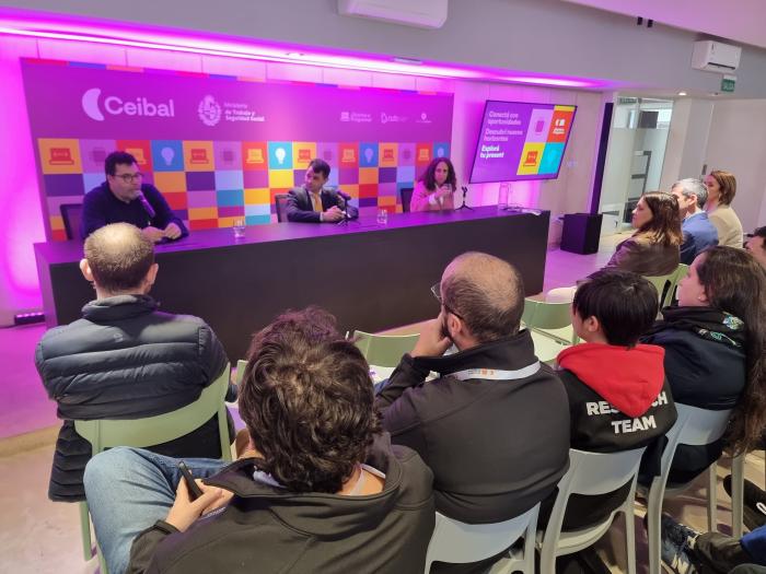 Feria de Empleo Jóvenes a Programar