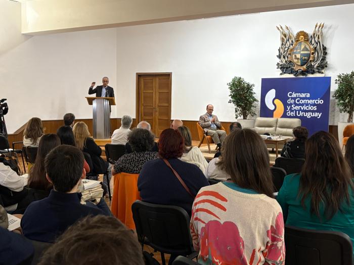 Ministro en jornada de sensibilización por el Día Mundial de la Seguridad y Salud en el Trabajo