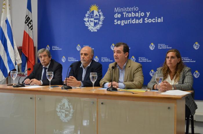Conferencia sobre aumento de inspecciones, descenso en la informalidad y baja de la accidentalidad Mieres, Arizti, Teijeiro y Arlegui