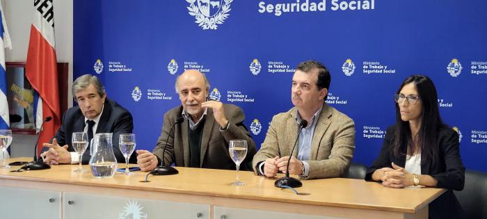 Autoridades en Día Mundial de la Seguridad y Salud en el Trabajo Autoridades en Día Mundial de la Seguridad y Salud en el Trabajo