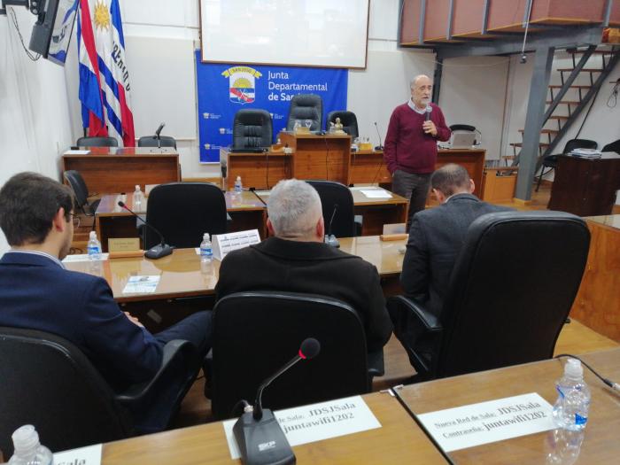 Ministro en Junta Departamental de San José