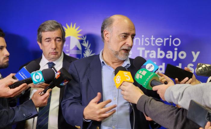 Mieres en declaraciones sobre reforma de la Seguridad Social Mieres en rueda de prensa