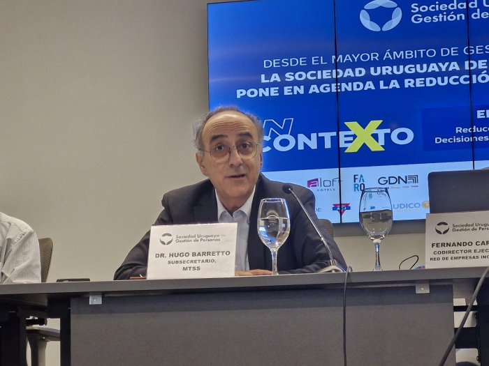 Subsecretario Hugo Barretto participó en el panel sobre reducción de jornada laboral