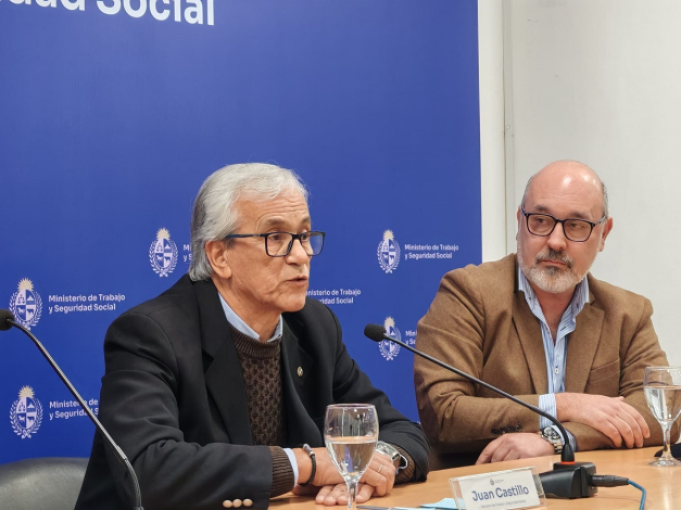 Ministro Juan Castillo y presidente del BSE, Marcos Otheguy