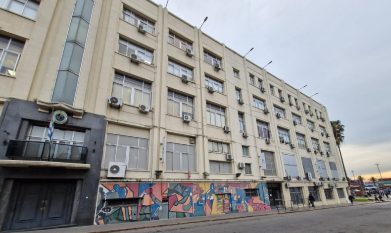 fachada del ministerio