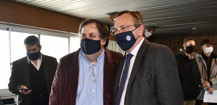 Ministro Falero junto con alcalde de Sauce Rubens Ottonello