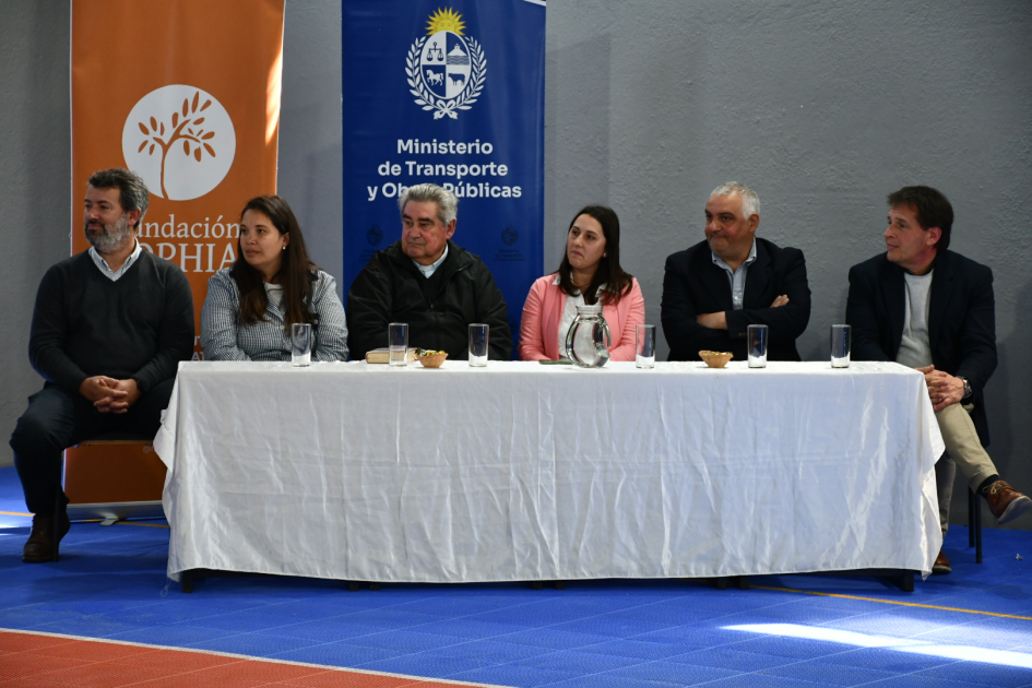 Gimnasio del Colegio San José fue reacondicionado Gimnasio del Colegio San José fue reacondicionado