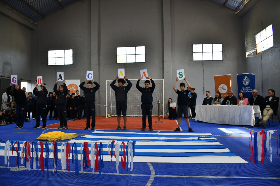 Gimnasio del Colegio San José fue reacondicionado Gimnasio del Colegio San José fue reacondicionado