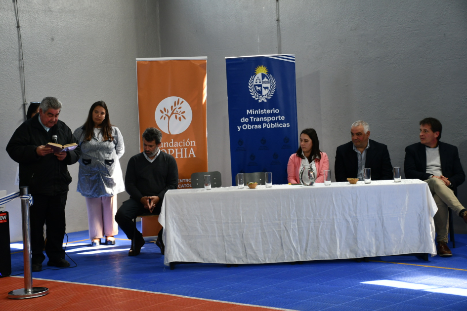 Gimnasio del Colegio San José fue reacondicionado Gimnasio del Colegio San José fue reacondicionado