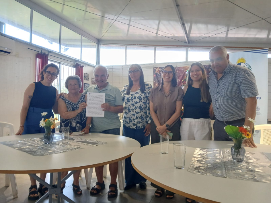 Firma de convenios sociales en Canelones 