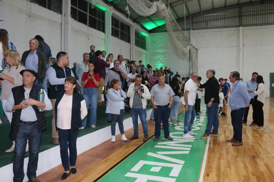 INAUGURACION CLUB UNIVERSAL INAUGURACION CLUB UNIVERSAL