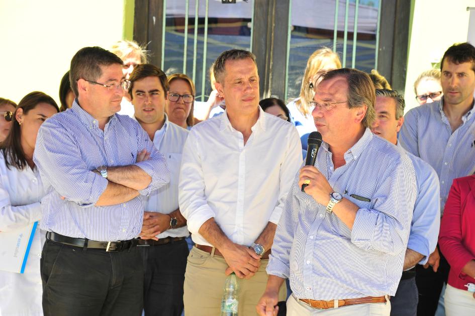 Avanzan las obras en el Centro Auxiliar de ASSE de Batlle y Ordóñez. Foto: Presidencia de la República Ministro Falero brinda su discurso junto a Presidente de ASSE e Intendente de Lavalleja