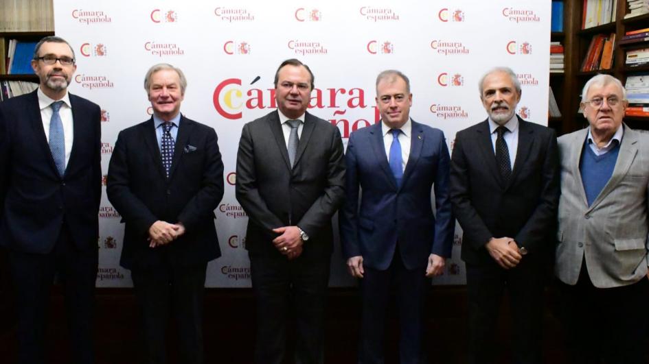 “Uruguay está llamado a grandes cosas, si nos prepararnos para que las cosas sucedan”. Ministro Falero junto a autoridades de Camacoes