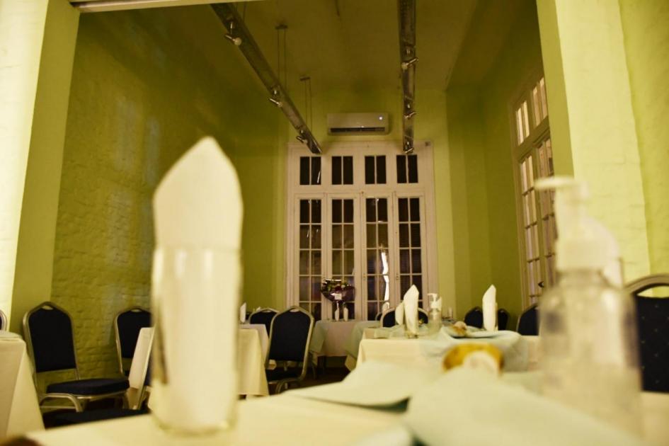 La Casa de Residentes de Flores en Montevideo cuenta con instalaciones reformadas Salón de fiestas reformado en la Casa de Residentes de Flores