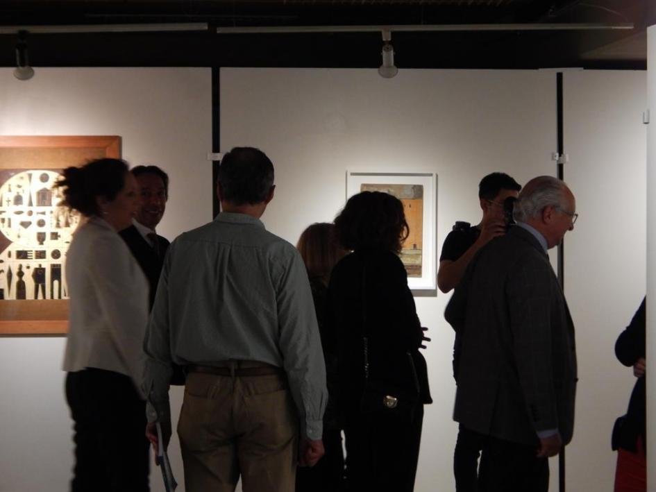 Muestra Pepe Montes “En la cotidianidad del oficio” en la Sala Carlos F. Sáez del MTOP Autoridades visitan la inauguración de la colección de Pepe Montes en MTOP