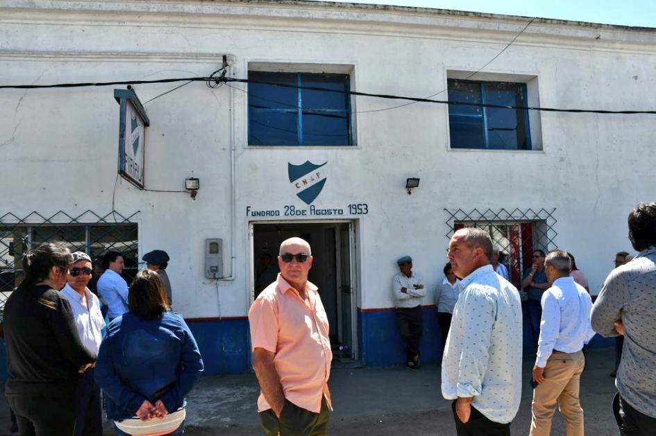 Fachada del Club Nacional de Futbol de Pirarajá