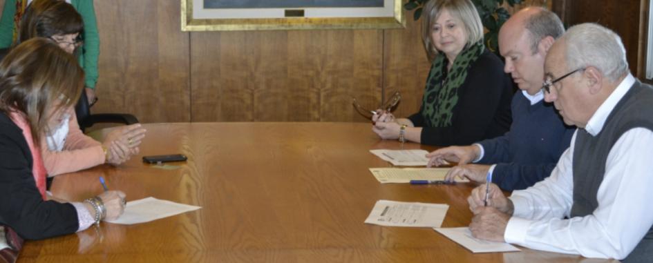 Firma de convenios