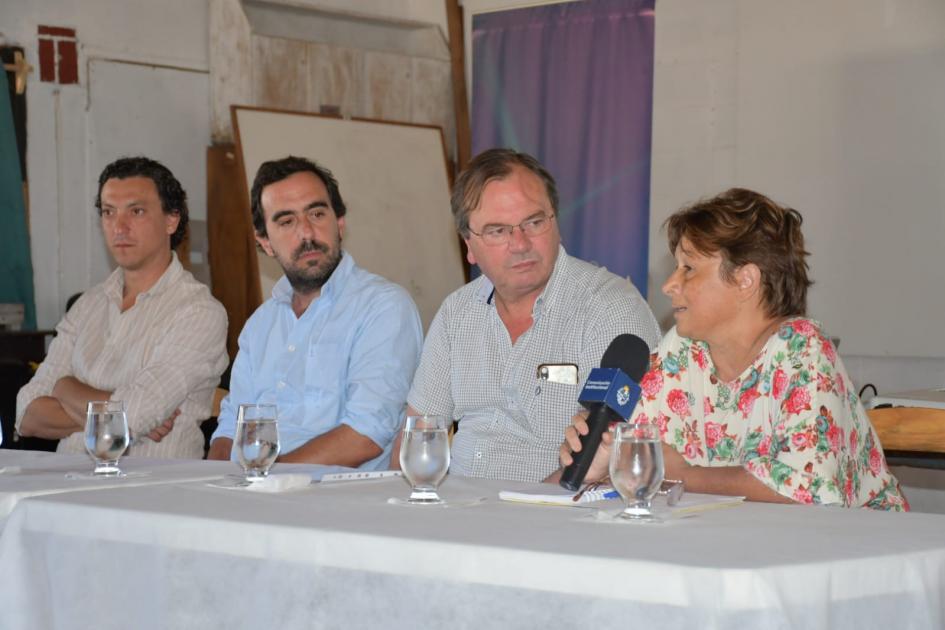 Firma de Convenio Social con Proyecto S.O.S La Paloma Discurso de la Presidenta de la Institución previo a la firma