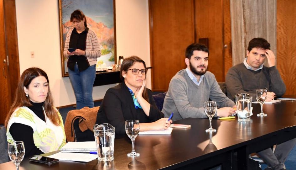Se realizó intercambio con actores del sector logístico Actores del sector logístico observan presentación